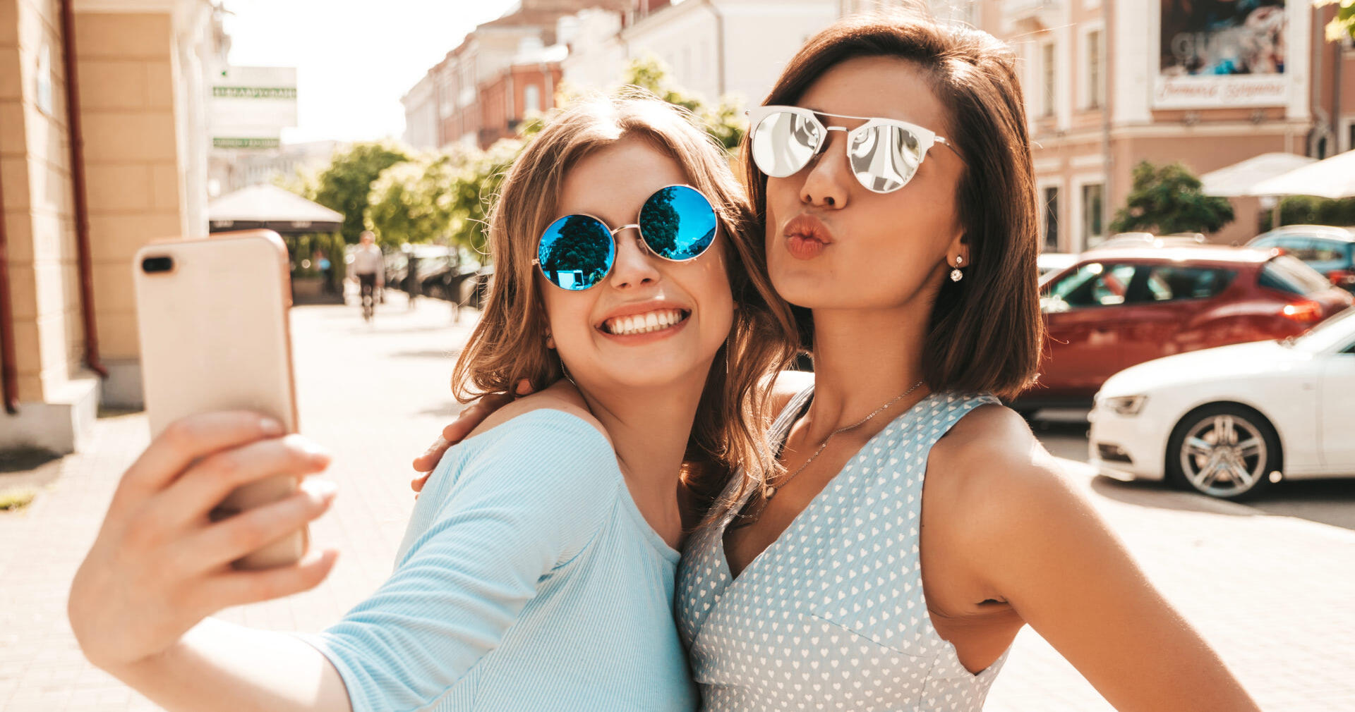 Блогер - двигатель торговли. Какой формат рекламы заказать у блогера?